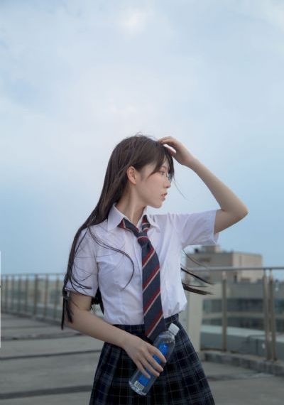 绝色高贵警妇察雪臀