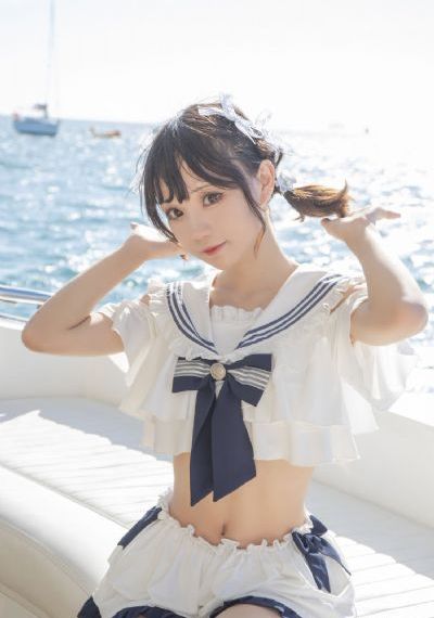 女保险销售员5